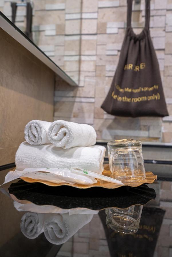 Lani Chiang Mai Hotel Exteriör bild