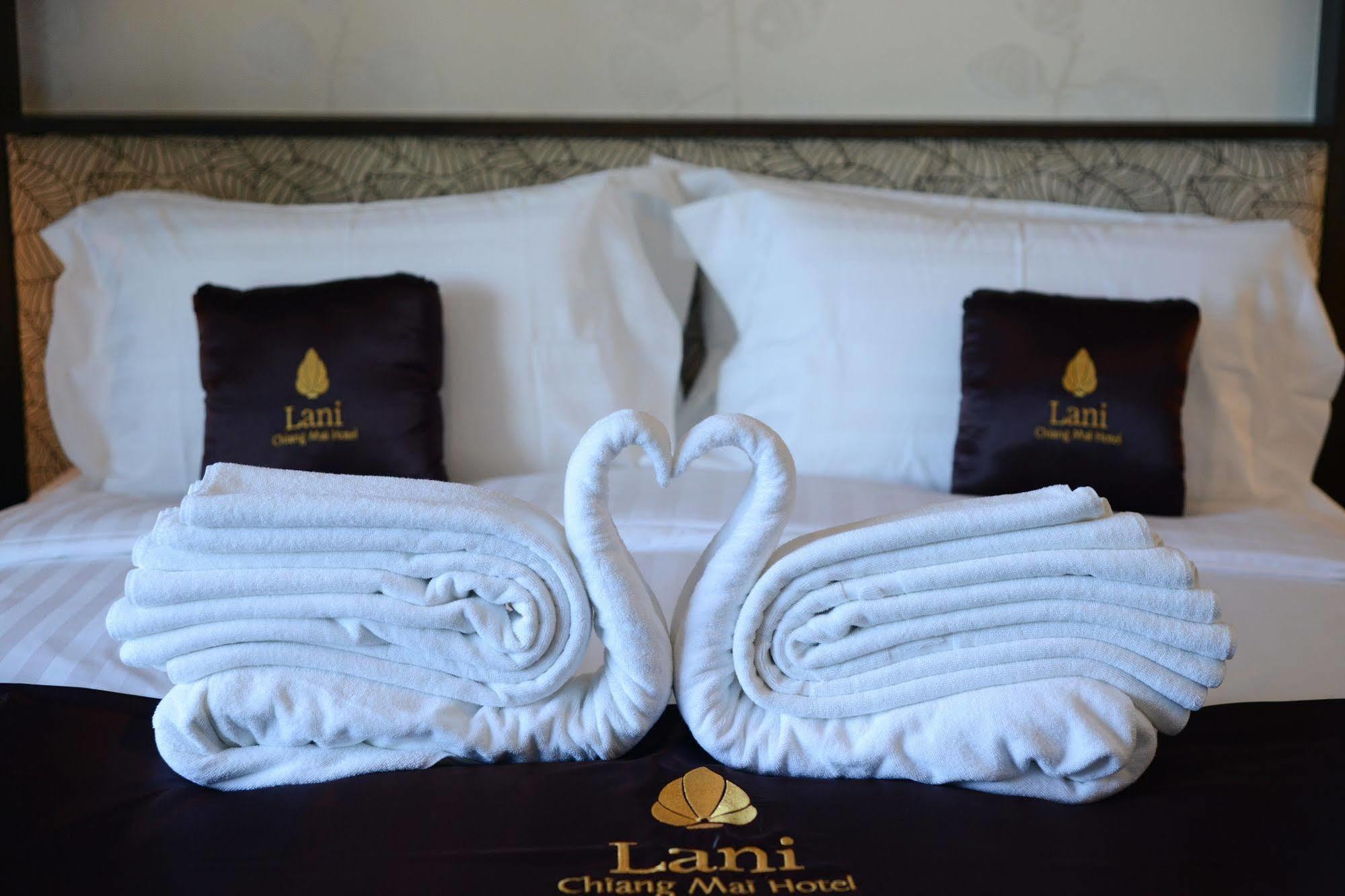 Lani Chiang Mai Hotel Exteriör bild